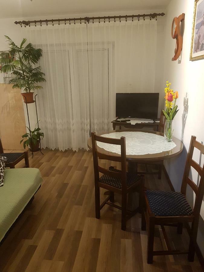 דירות סנג' Apartman Toja מראה חיצוני תמונה