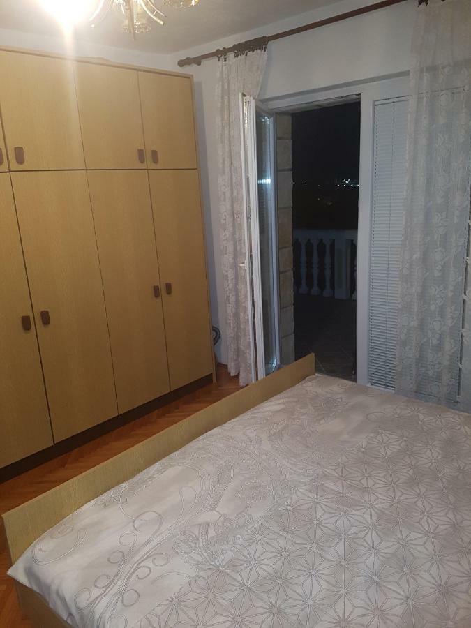 דירות סנג' Apartman Toja מראה חיצוני תמונה